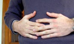 Xoa bóp trị đầy bụng khó tiêu