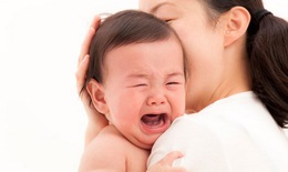 Cần làm gì khi trẻ sơ sinh khóc dạ đề?