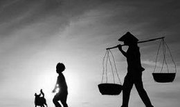 Kỷ niệm 89 năm Ngày Phụ nữ Việt Nam (20/10/1930 - 20/10/2019) Tuổi mẹ - tuổi đồng