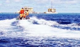Bạch Ðằng trong sóng Trường Sa