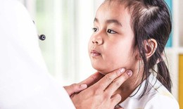 Chăm sóc trẻ mắc quai bị