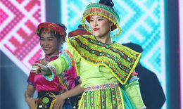 Ca sĩ trẻ hát nhạc dân gian, cơ hội bước ra thế giới
