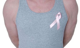 Nhận biết ung thư vú ở nam giới