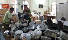 Phú Yên: Bắt số lượng khủng thuốc lá lậu và đồ điện giả