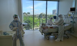 Bộ Y tế sát cánh điều trị bệnh nhân COVID-19 nặng ở TP.Hồ Chí Minh
