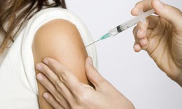 Vắc xin cúm liều cao có thể phòng ngừa tử vong ở người già