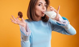 Thời điểm nào thích hợp nhất để uống sữa?