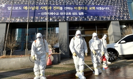 Hàn Quốc ban bố mức cảnh báo cao nhất về dịch COVID-19
