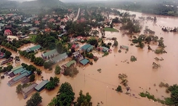 EU viện trợ 1,3 triệu euro cho người d&#226;n miền Trung bị ảnh hưởng bởi lũ lụt
