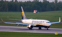 Belarus ép máy bay chở khách hạ cánh khẩn cấp, các nước lên tiếng phản đối