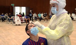 Giữa dịch COVID-19, nhiều nước chuẩn bị cho học sinh thi cuối cấp