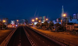 Sài Gòn, đêm đầu tiên sau lệnh ‘giới nghiêm’ toàn thành phố