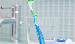 Sử dụng bàn chải đánh răng thế nào?