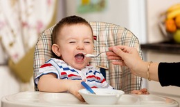 Mùa COVID: Cách đối phó với bệnh thường gặp ở trẻ tại nhà