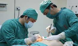 BV Việt Nam - Thuỵ Điển Uông Bí: Lần đầu triển khai phẫu thuật tạo hình nâng ngực
