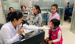 Trẻ bị tật khúc xạ không được điều trị sớm, nguy cơ bị giảm thị lực vĩnh viễn
