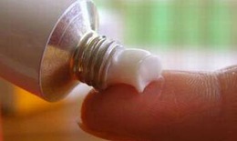 Chọn thuốc trị bệnh hắc lào
