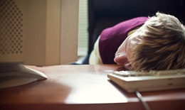 Thuốc điều trị chứng ngủ rũ có thể chống lại cơn thèm ăn?