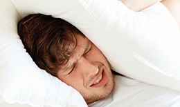 Ngủ trong môi trường quá ồn dễ gây vô sinh ở nam