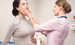 Ngừa biến chứng do suy tuyến giáp ở thai phụ