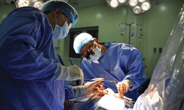 Bác sĩ trẻ “vững tay” trong phẫu thuật tim mạch