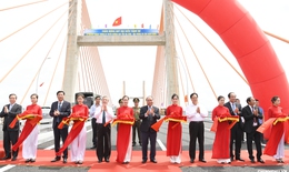 Thủ tướng cắt băng khánh thành cao tốc Hạ Long – Hải Phòng và cầu Bạch Đằng