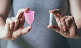 Ðang đặt vòng tránh thai có dùng được cốc nguyệt san?