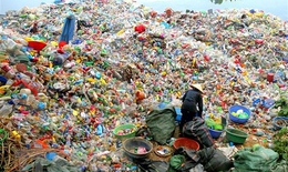 Cấp bách loại trừ rác thải nhựa