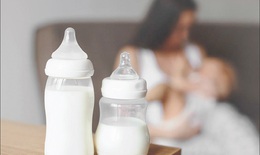 C&#225;ch trữ sữa mẹ l&#226;u d&#224;i cho trẻ