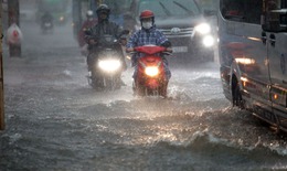 Xuất hiện vùng áp thấp trên Biển Đông, Hà Nội mưa lớn nhiều ngày