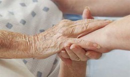 Chuyện xúc động về ông bảo vệ tình nguyện hiến xác 