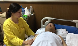Hà Nội: Thiếu nữ đâm cảnh sát cơ động gãy chân