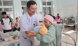 BV tuyến dưới cứu sản phụ bị rau cài răng lược có nhóm máu hiếm