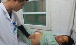 Mổ viêm ruột thừa, bất ngờ gắp được xương cá tại ruột non