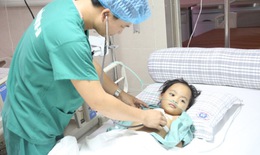 Bác sĩ Hà Nội và Phú Thọ cùng cứu trẻ 4 tuổi mắc bệnh tim bẩm sinh Ebstein hiếm gặp