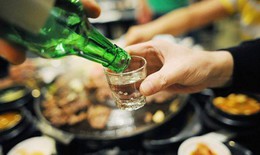 Xô xát sau uống rượu bia, một lái xe ôm bị đánh vỡ hộp sọ, hôn mê sâu