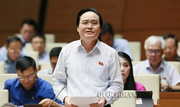 Bộ trưởng Ph&#249;ng Xu&#226;n Nhạ nhận tr&#225;ch nhiệm trước Quốc hội về gian lận thi cử