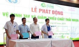 Vệ sinh tay chống nhiễm khuẩn và giảm thiểu rác thải nhựa tại bệnh viện