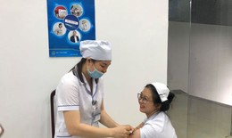 Bộ Y tế triển khai tiêm vắc xin cúm mùa cho nhân viên y tế