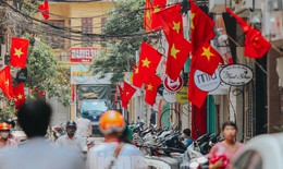 Bản tin dịch COVID-19 trong 24h qua: Người dân nhớ đeo khẩu trang, sát khuẩn tay, giữ khoảng cách dịp nghỉ lễ