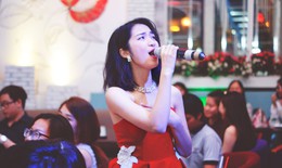 Liên tiếp ủng hộ tiền chống dịch, Hòa Minzy được khen đẹp người đẹp nết