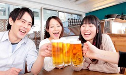 B&#237; quyết uống rượu bia kh&#244;ng lo rối loạn ti&#234;u h&#243;a của người Nhật