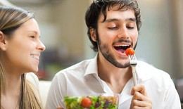 Phái mạnh cần làm gì để tinh trùng khỏe, dễ thụ thai
