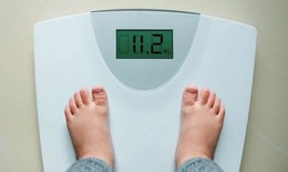 Làm sao để cân nặng của con không còn là gánh nặng của cha mẹ?