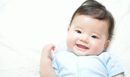 Để chủng ngừa vi rút Rota cho trẻ hiệu quả, mẹ đừng bỏ lỡ cột mốc 6 tuần tuổi