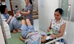 Báo động số ca mắc sốt xuất huyết tăng vọt gấp 4 lần ở Hà Nội
