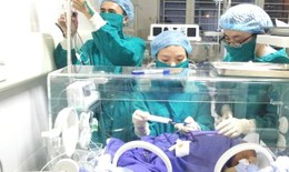 BV Sản Nhi Quảng Ninh: Cứu sống 2 trẻ sơ sinh bị vàng da nhân não sơ sinh