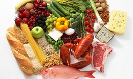 Chế độ dinh dưỡng không hợp lý là nguyên nhân góp phần gây ung thư