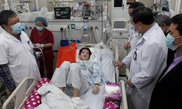 350 cán bộ y tế Bệnh viện Bạch Mai cùng bệnh nhân đón Tết mỗi ngày
