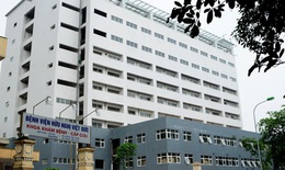 Đối tượng h&#224;nh hung điều dưỡng Bệnh viện Việt Đức bị xử 6 th&#225;ng t&#249; treo